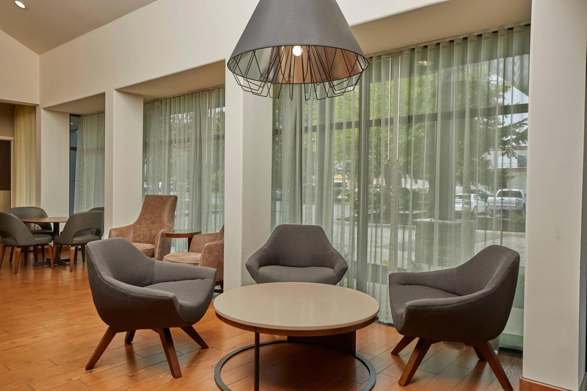 Courtyard By Marriott Eugene Springfield Hotel Bagian luar foto