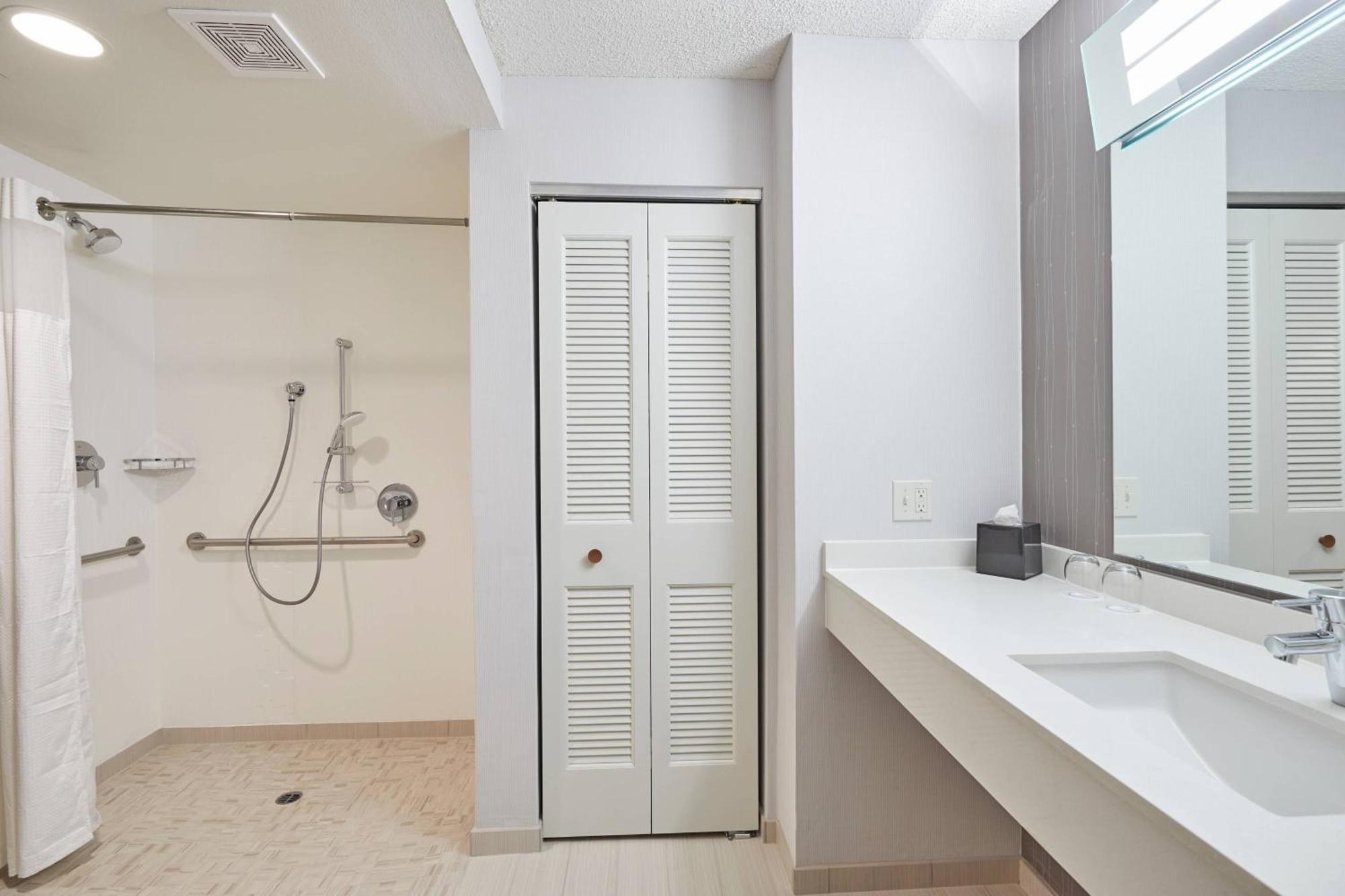 Courtyard By Marriott Eugene Springfield Hotel Bagian luar foto