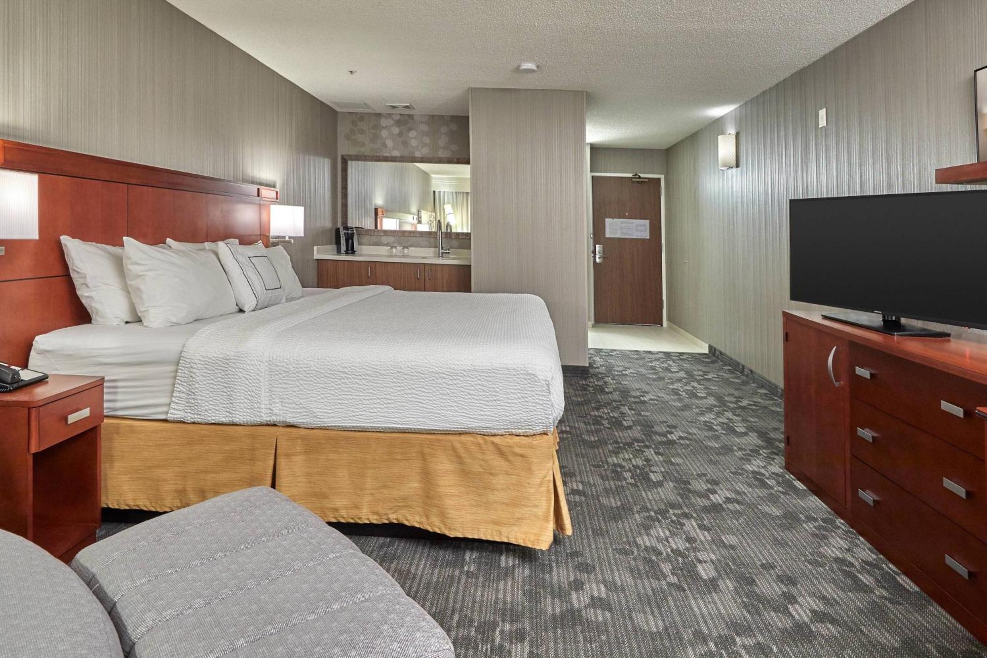 Courtyard By Marriott Eugene Springfield Hotel Bagian luar foto