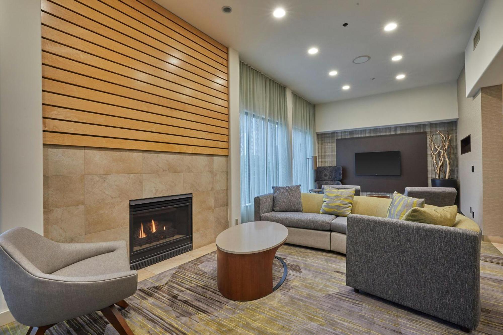 Courtyard By Marriott Eugene Springfield Hotel Bagian luar foto