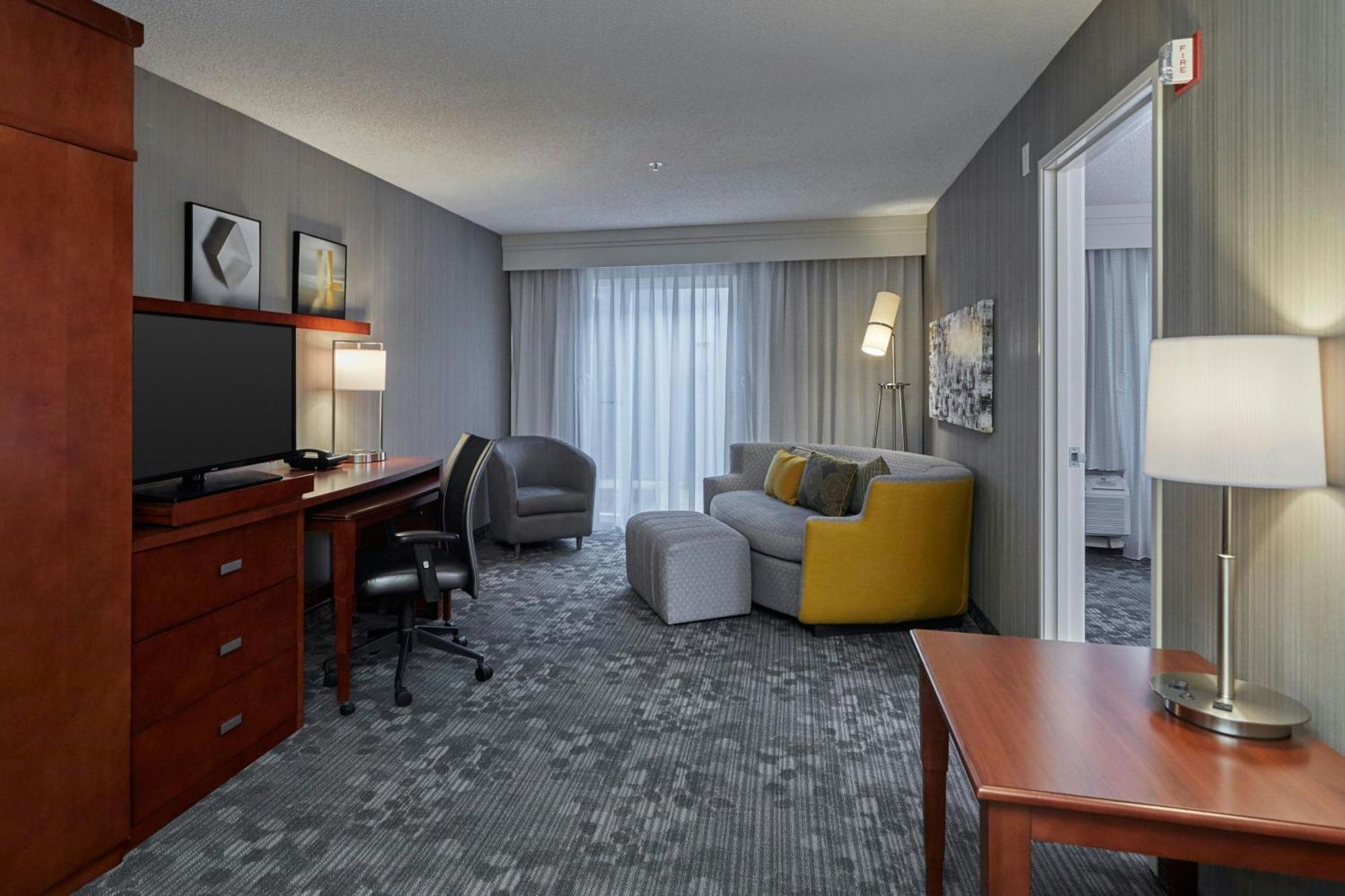 Courtyard By Marriott Eugene Springfield Hotel Bagian luar foto